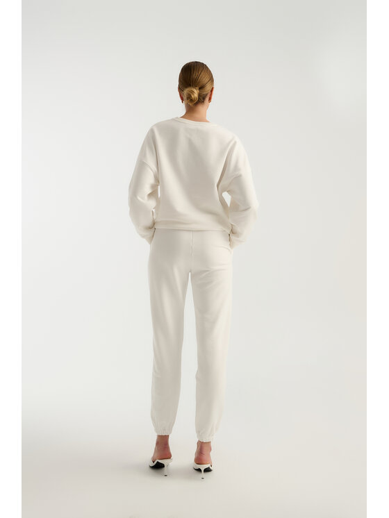 TRIPLES TRIPLES Spodnie dresowe Teddy Off White Biały Straight Fit