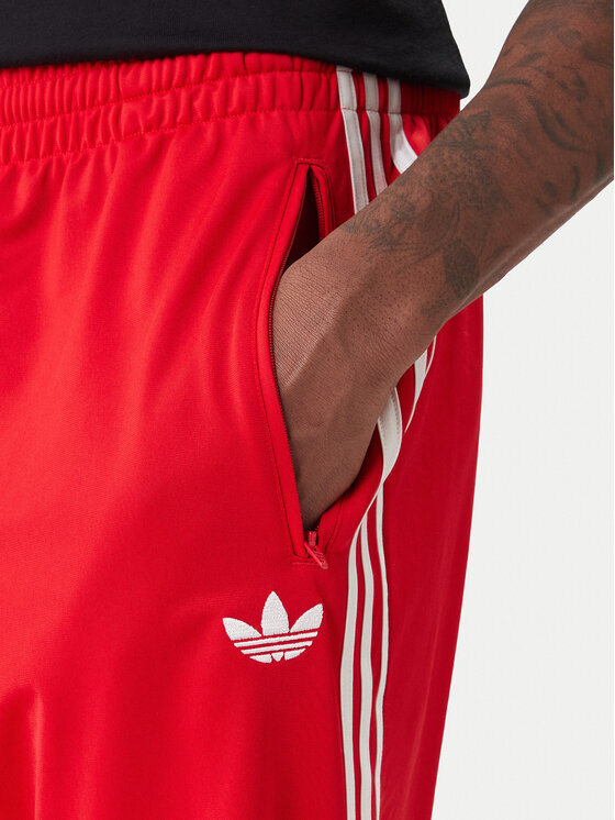adidas adidas Teplákové kalhoty Firebird KD8319 Červená Loose Fit