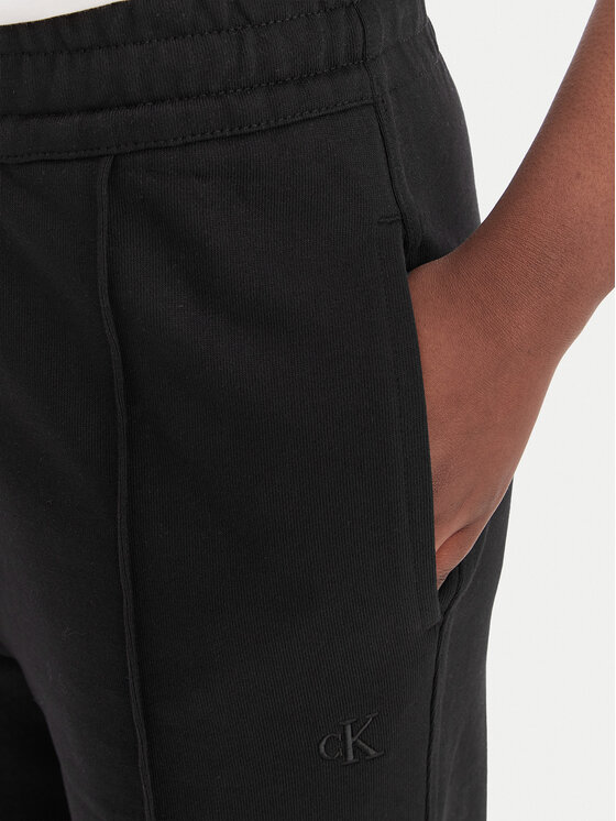 Calvin Klein Jeans Calvin Klein Jeans Pantaloni da tuta Archive Logo LV047B240G Nero Regular Fit