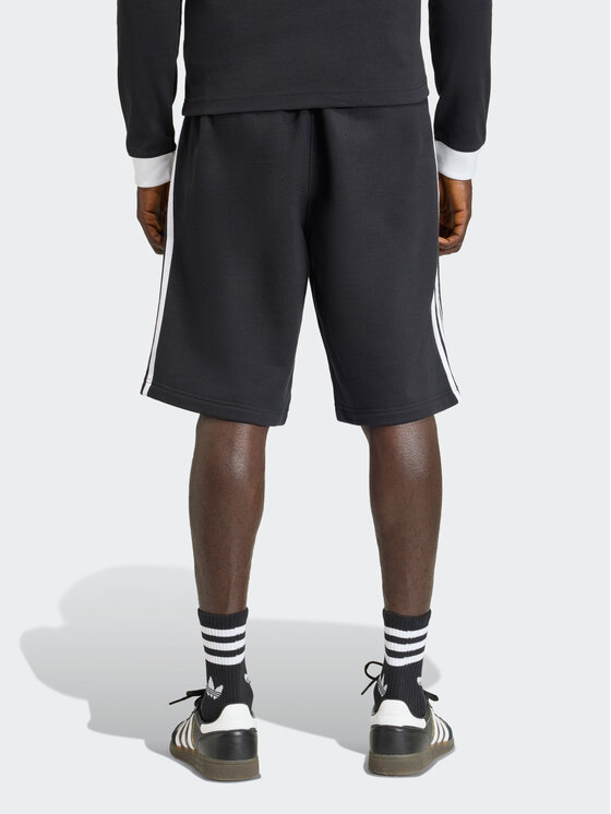adidas adidas Szorty materiałowe 159264 Czarny Regular Fit