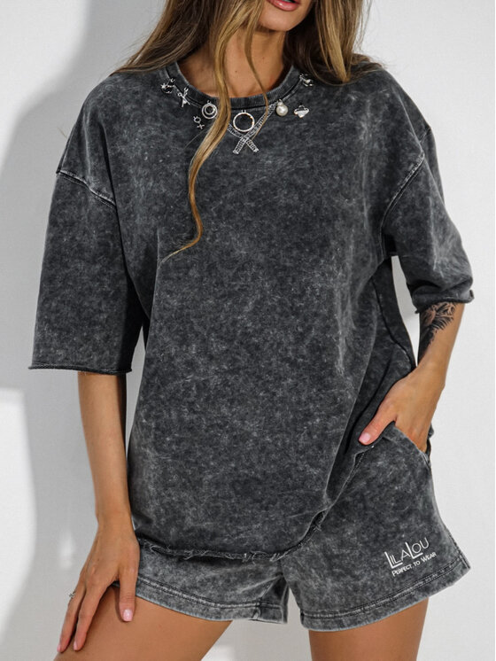 LilaLou LilaLou Komplet bluzka i szorty sportowe Go Baby Go Czarny Regular Fit