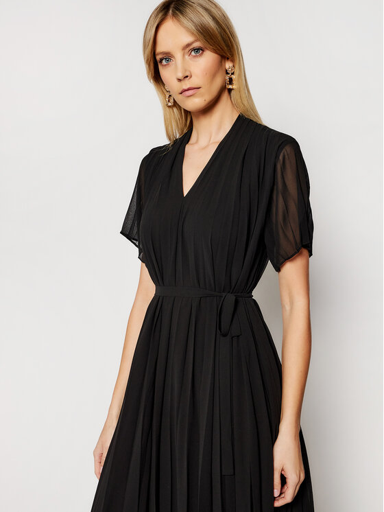 Samsøe Samsøe Samsøe Samsøe Cocktail obleka Wala F21100122 Črna Relaxed Fit