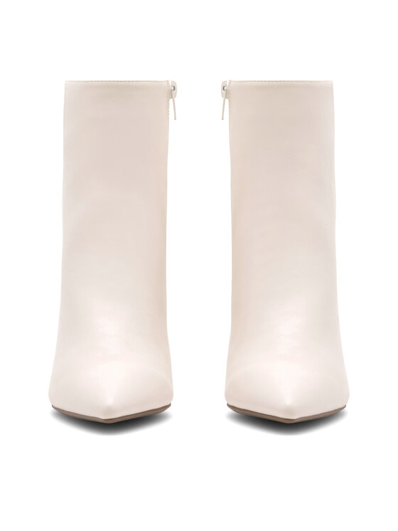 Nine West Nine West Īsie zābaki SATI 13196A Balts