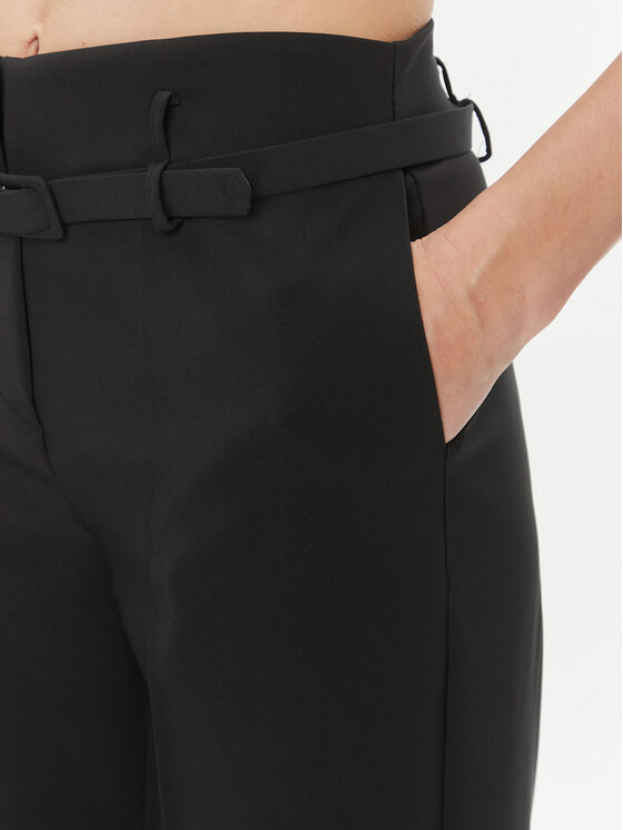 Imperial Imperial Текстилни панталони P9990015Q Черен Relaxed Fit