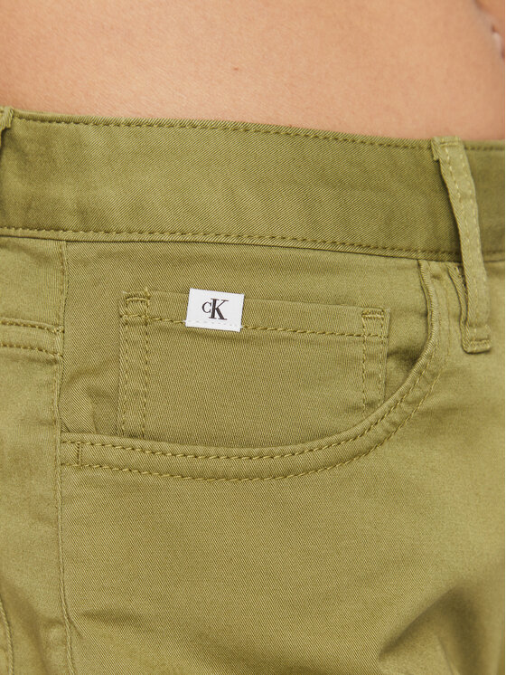 Calvin Klein Jeans Calvin Klein Jeans Szorty materiałowe J20J223135 Zielony Mom Fit