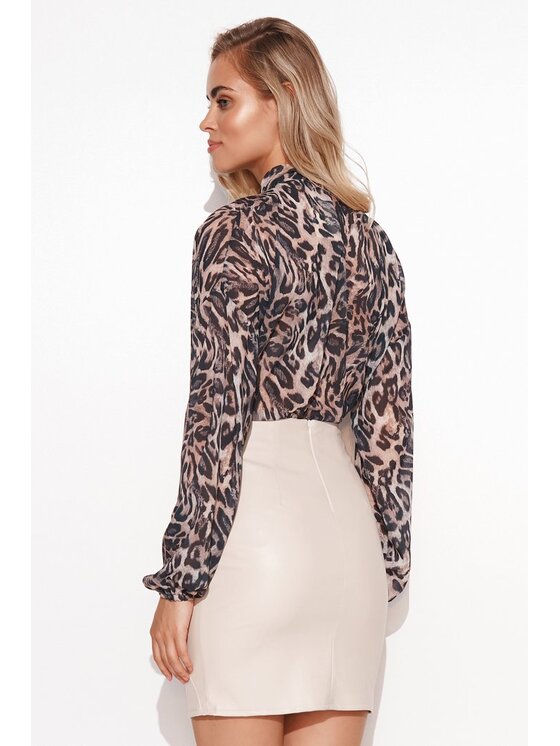Makadamia Makadamia Bluzka M586 Czarny Comfortable Fit