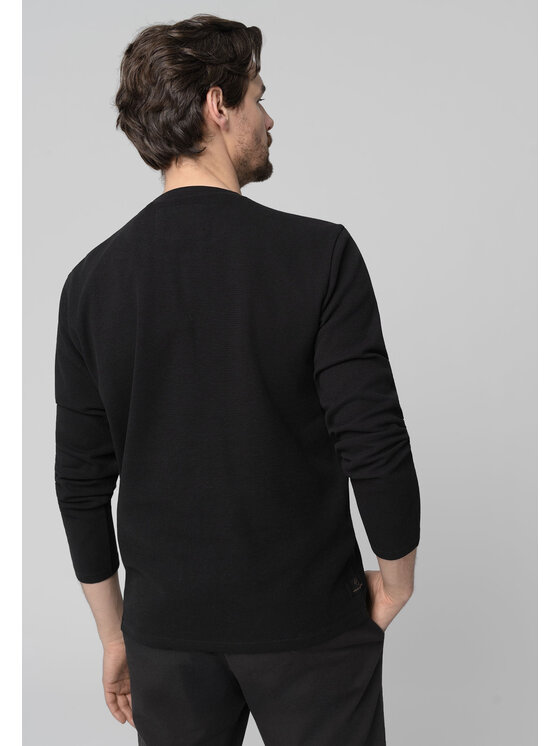 Volcano Volcano Longsleeve L-FENCH Czarny Regular Fit