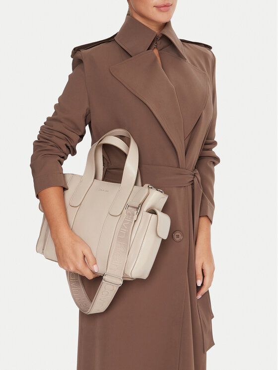 Calvin Klein Calvin Klein Kabelka Webbing Strap Small Tote LV04F3290G Écru