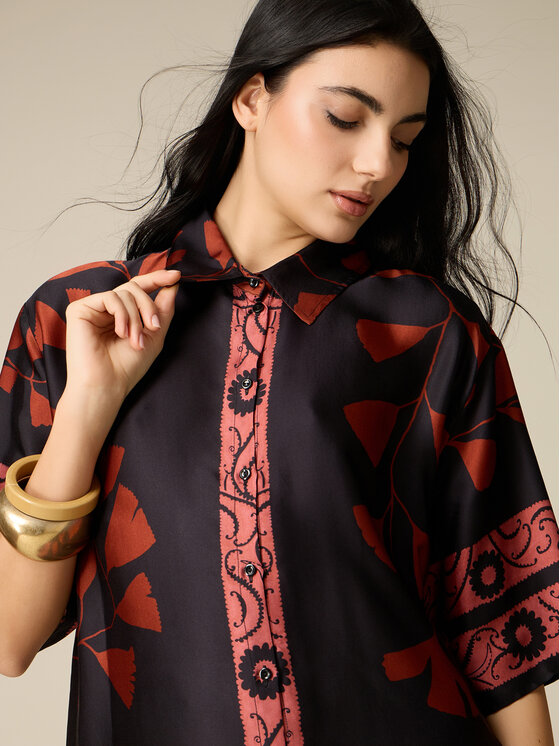 Oltre Oltre Camicia 5006J000824N0Z3 Nero Boxy Fit