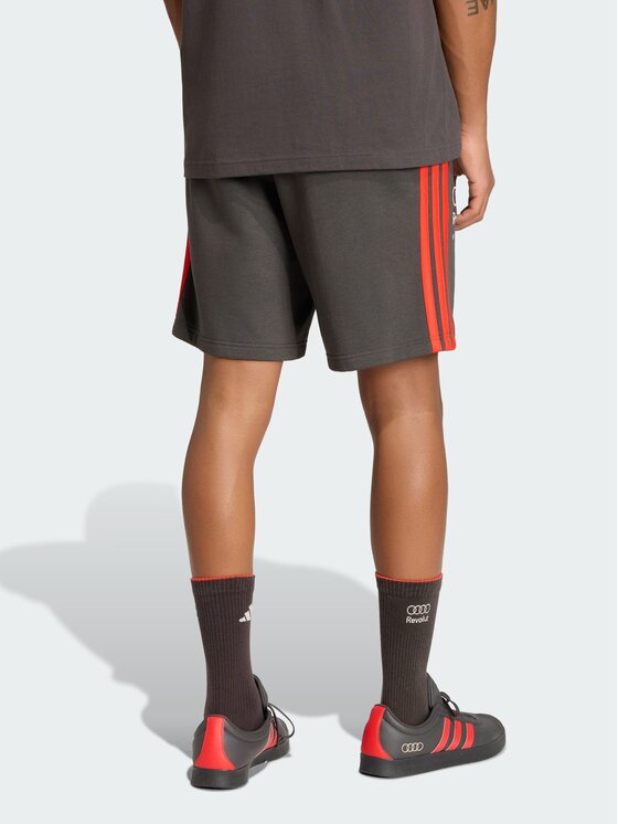adidas adidas Szorty sportowe 163124 Czarny Regular Fit