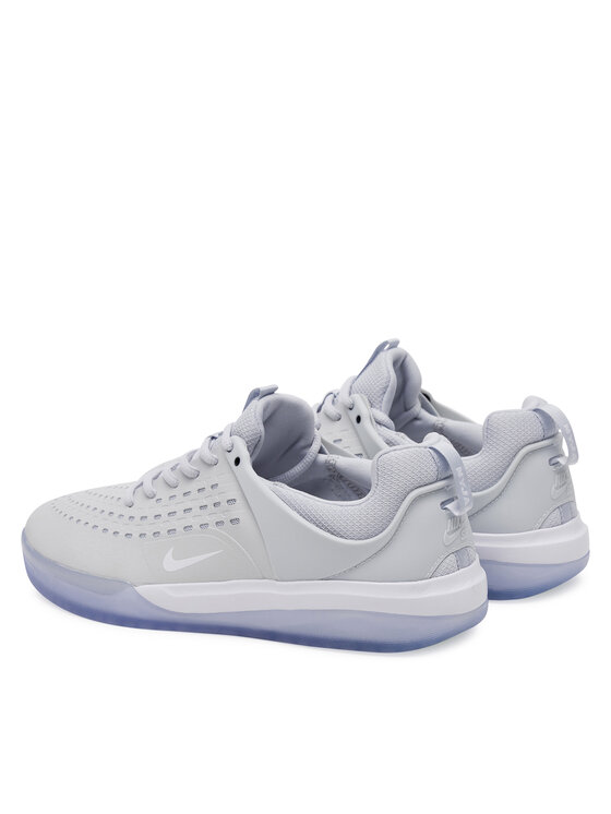 Nike Nike Tenisice SB Zoom Nyjah 3 DV7896 Siva