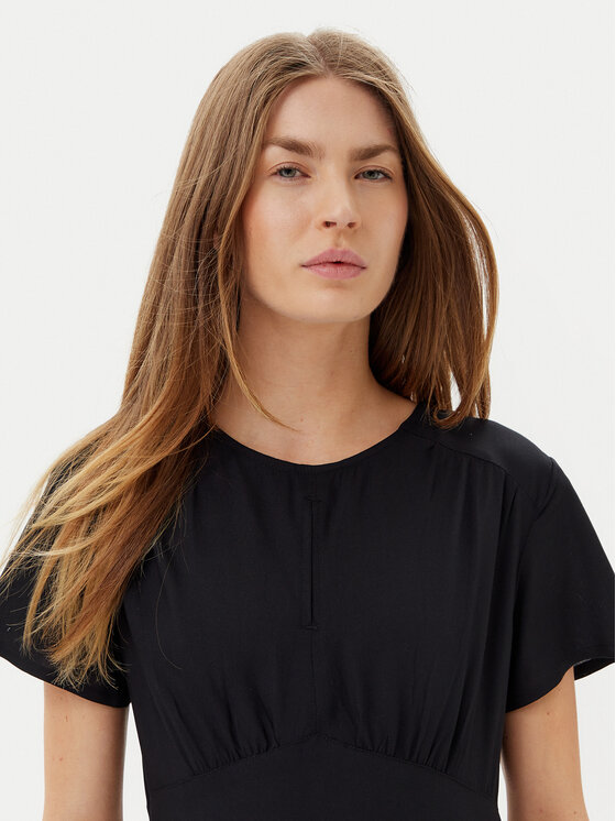 Volcom Volcom Rochie de zi Surfpunk B1312418 Negru Regular Fit