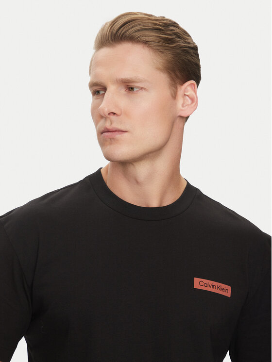 Calvin Klein Calvin Klein T-Shirt Overlay Print K10K114158 Czarny Regular Fit