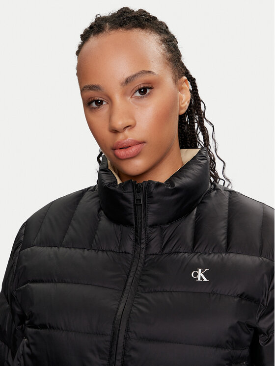 Calvin Klein Jeans Calvin Klein Jeans Pūkinė striukė J20J222585 Juoda Regular Fit