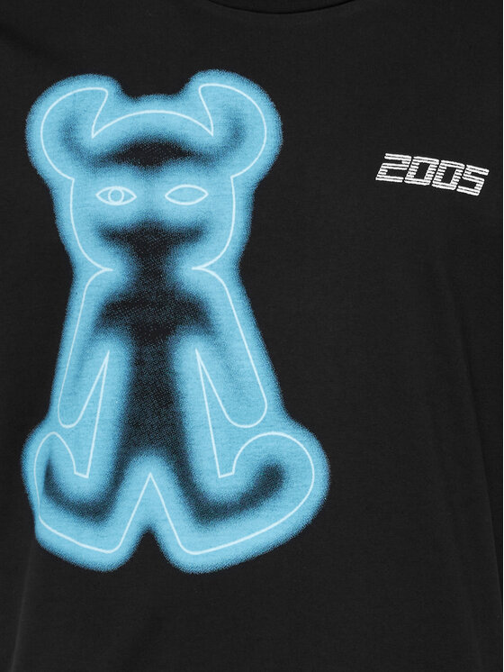 2005 2005 Marškinėliai Unisex Airbrushed Horned Lucy Juoda Relaxed Fit