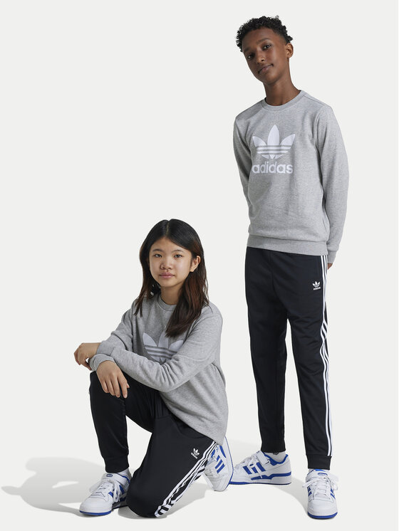 adidas adidas Teplákové kalhoty adicolor SST IX7630 Černá Regular Fit