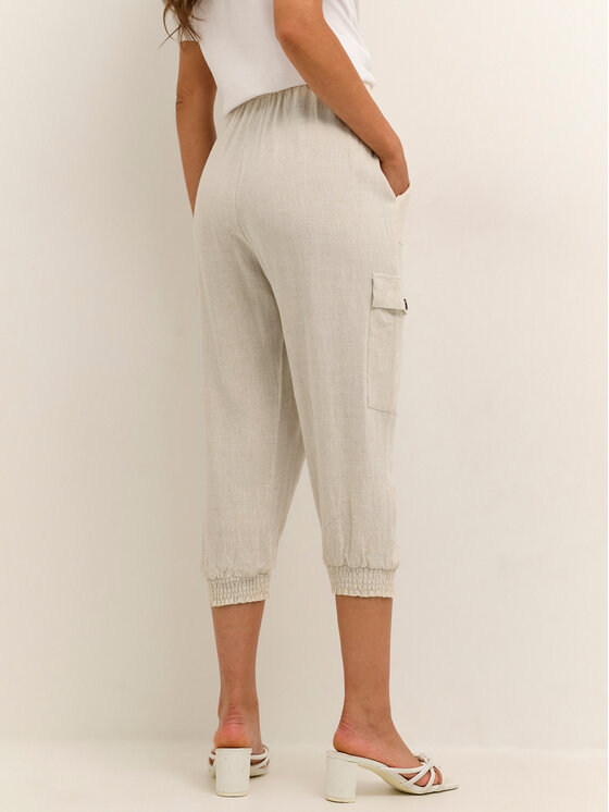Kaffe Kaffe Auduma bikses Liny 10505458 Bēšs Relaxed Fit