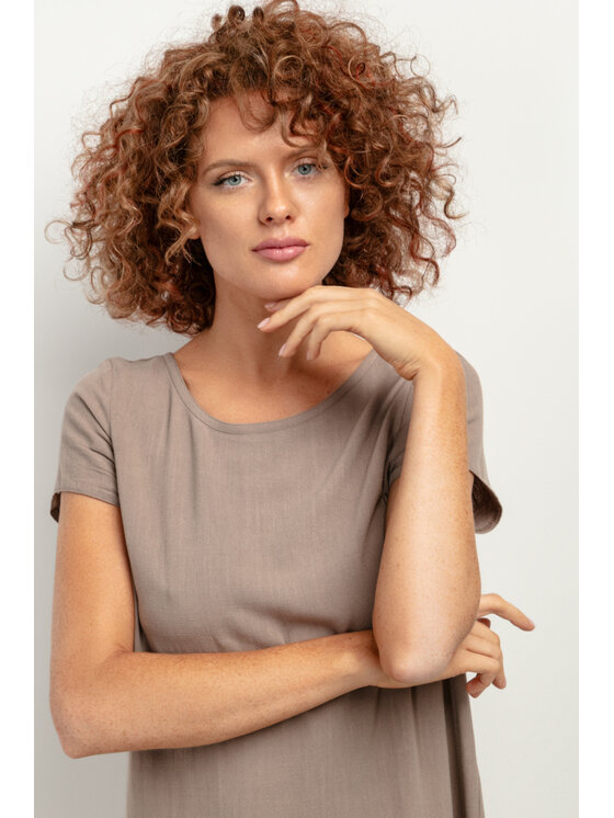 Tessita Tessita Sukienka letnia SUKIENKA_T403_3_XS Beżowy Regular Fit