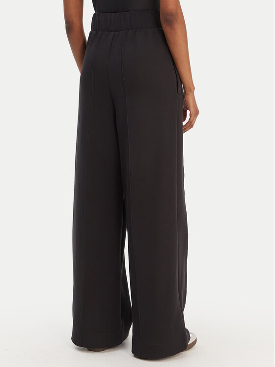 adidas adidas Spodnie dresowe Off Placed 3-Stripes JX2733 Czarny Wide Leg