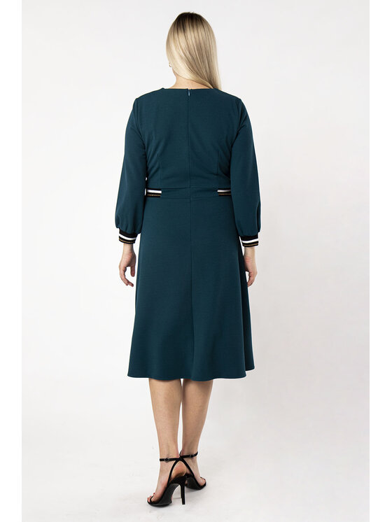 QUIOSQUE QUIOSQUE Každodenné šaty PUFFY DRESS Zelená Regular Fit