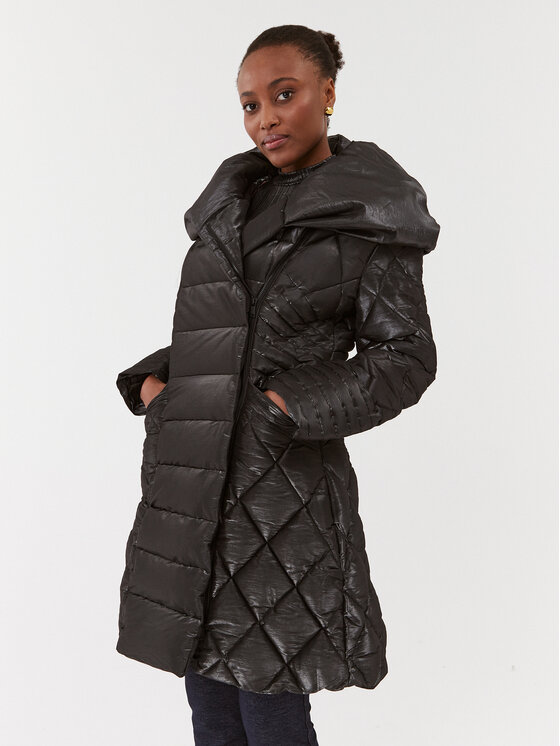 Guess Guess Übergangsjacke Paola W3BL39 WFR30 Schwarz Regular Fit