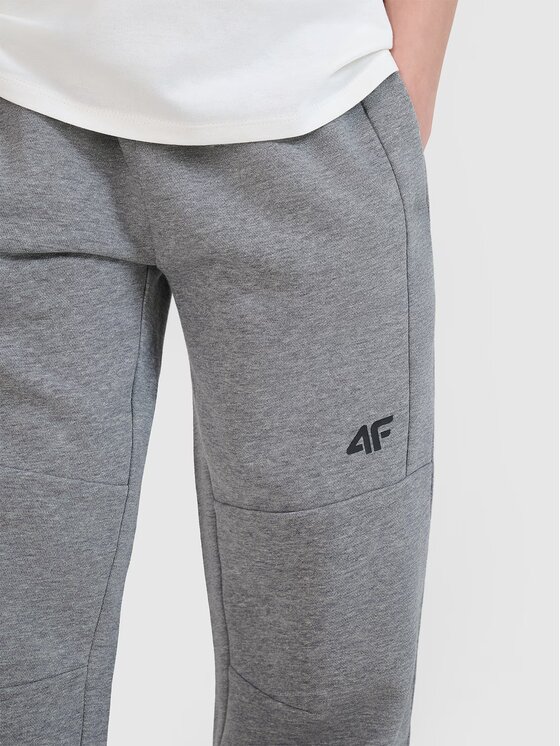 4F 4F Jogger nohavice 4FJRSS25TTROM1369-27M Sivá Oversize