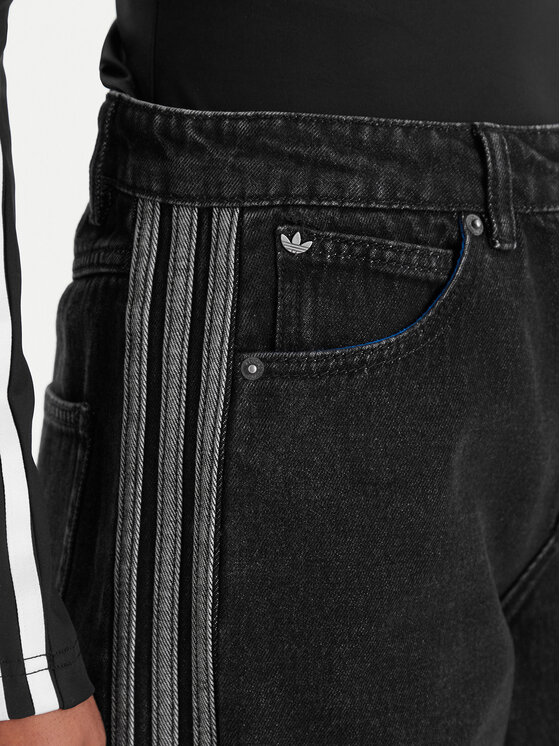 adidas adidas Blugi Firebird KD2909 Negru Regular Fit