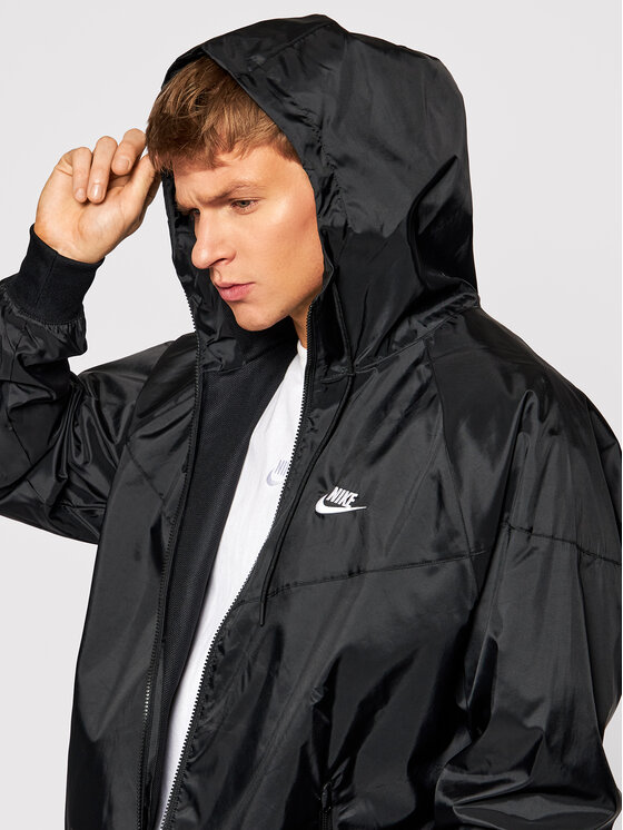 Nike Nike Geacă pentru alergare Sportswear Windrunner DA0001 Negru Standard Fit
