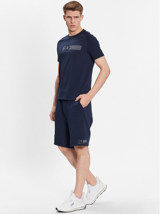 EA7 Emporio Armani EA7 Emporio Armani Pantaloni scurți sport 3RPS68 PJMBZ 1554 Bleumarin Regular Fit
