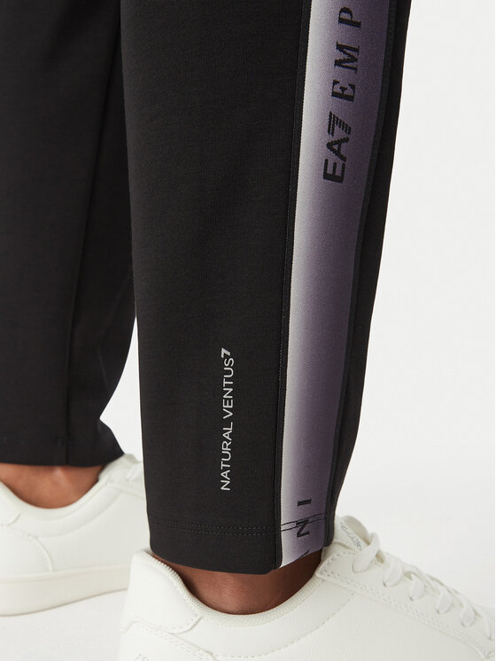 EA7 Emporio Armani EA7 Emporio Armani Dres 7W001518 AF12501 UC001 Czarny Regular Fit