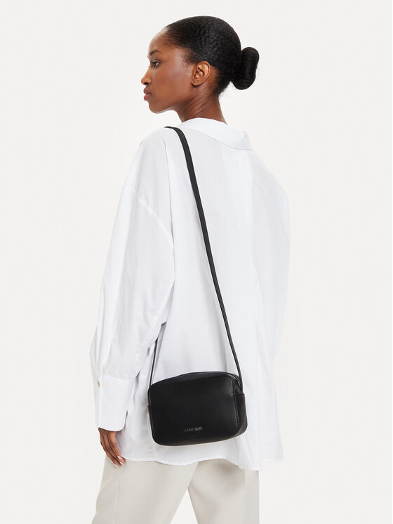 Calvin Klein Calvin Klein Τσάντα Ck Must Camera Bag K60K610293 Μαύρο