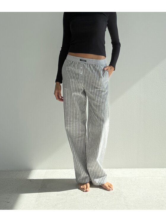 Le Songe Le Songe Spodnie materiałowe LOLA Szary Basic Fit