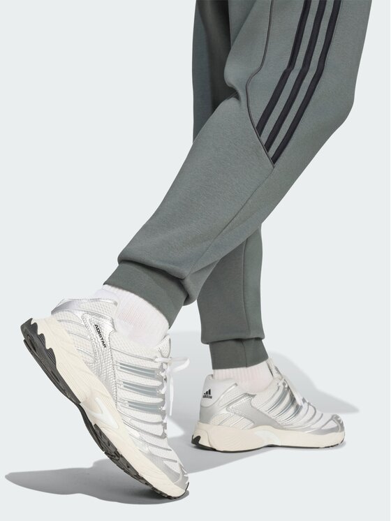 adidas adidas Joggery 170967 Szary Regular Fit
