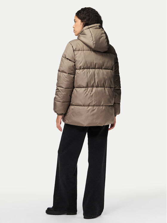 Pieces Pieces Зимно яке Maddie 17150938 Бежов Relaxed Fit