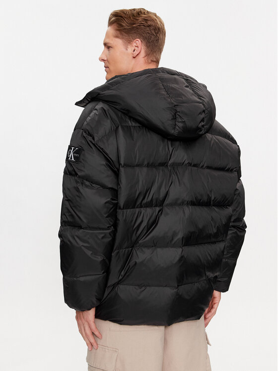 Calvin Klein Jeans Calvin Klein Jeans Пухено яке J30J324077 Черен Relaxed Fit