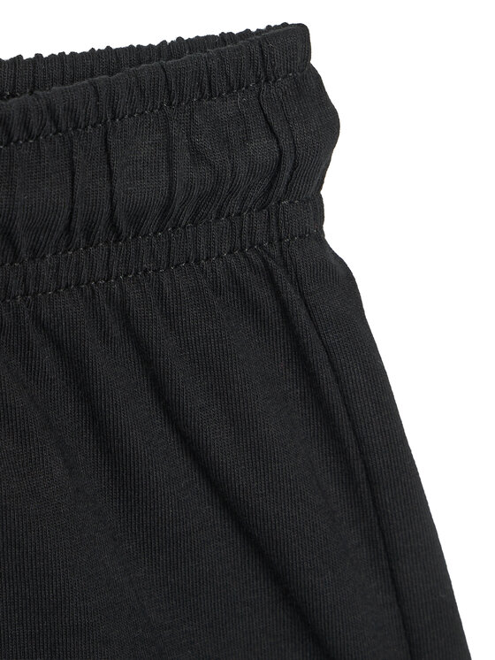 Champion Champion Marškinėlių ir šortų komplektas 307055 Juoda Regular Fit
