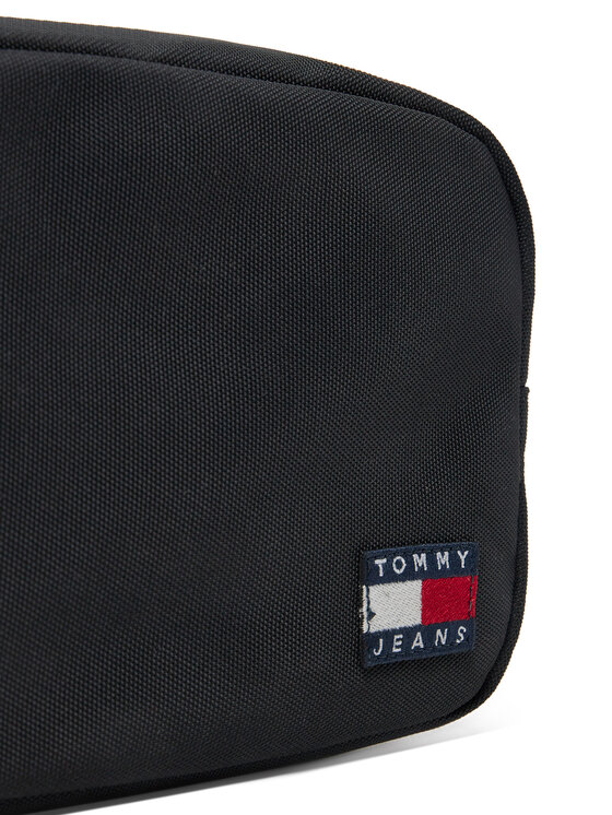 Tommy Jeans Tommy Jeans Neseser Tjm Ess Daily Nylon Washbag AM0AM13537 Crna