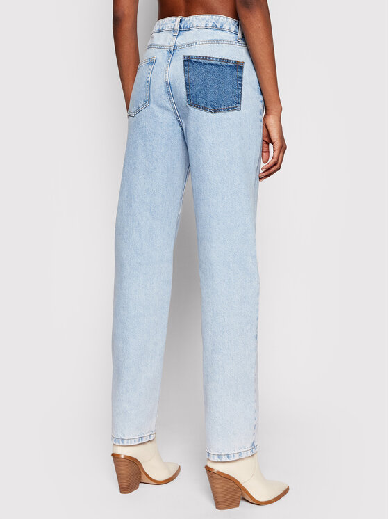 NA-KD NA-KD Jeansy Contrast Pocket 1660-000582-0047-581 Niebieski Regular Fit