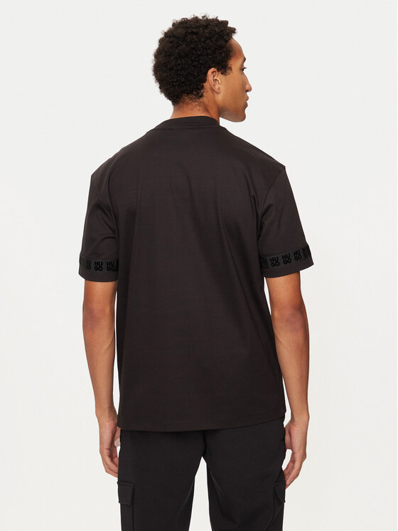 HUGO Hugo T-särk 50521438 Must Regular Fit