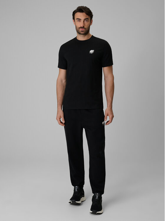 4F 4F Spodnie dresowe COMMERCIAL Czarny Loose Fit