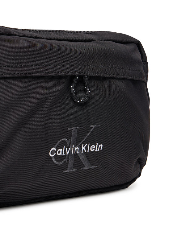 Calvin Klein Calvin Klein Плоска сумка Bold Camera Bag LV04D3117G Чорний