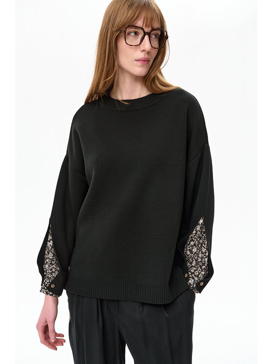 blue shadow blue shadow Sweter Celeste Czarny Regular Fit