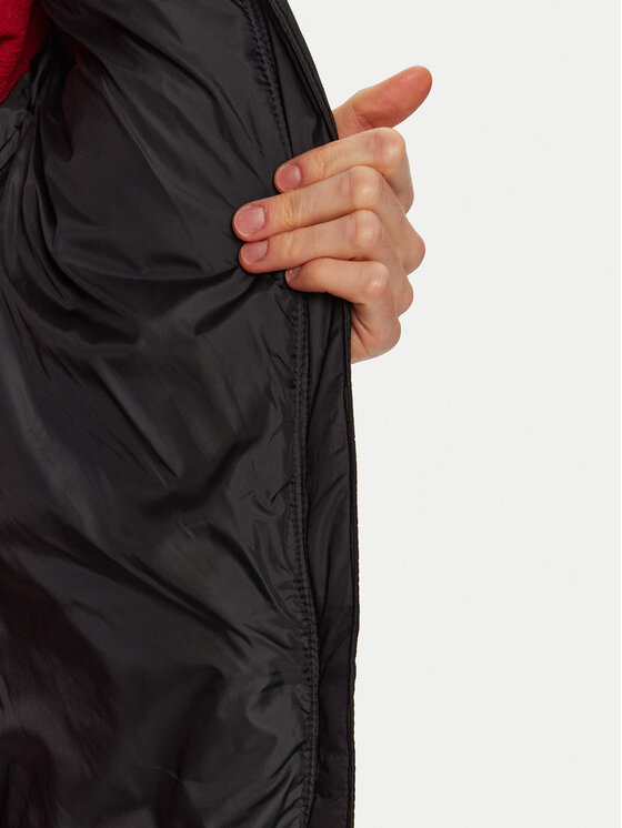 Napapijri Napapijri Žieminė striukė A-Box Logo NP0A4HZ3 Juoda Regular Fit