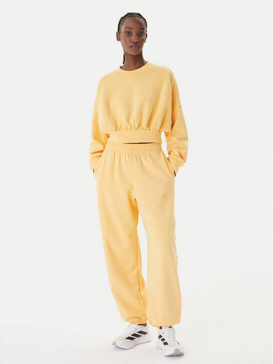 adidas adidas Spodnie dresowe Soft Lux KA7020 Pomarańczowy Loose Fit