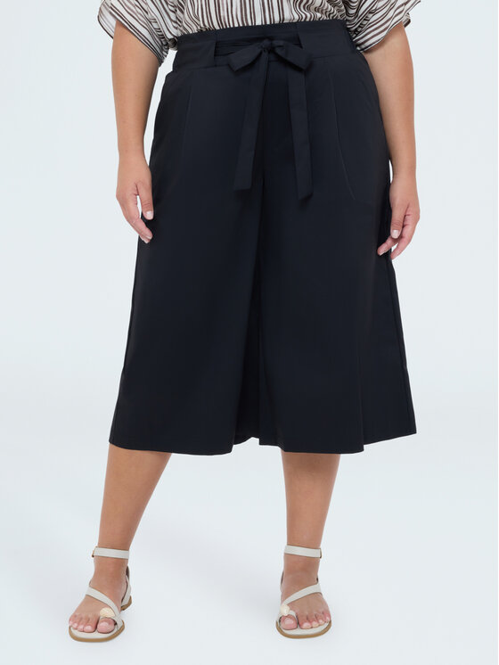 Fiorella Rubino Fiorella Rubino Pantaloni di tessuto P717L002527N033 Nero A-Line Fit
