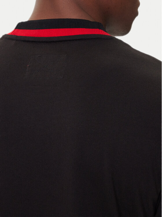 HUGO HUGO T-särk Dugbytee 50542957 Must Relaxed Fit