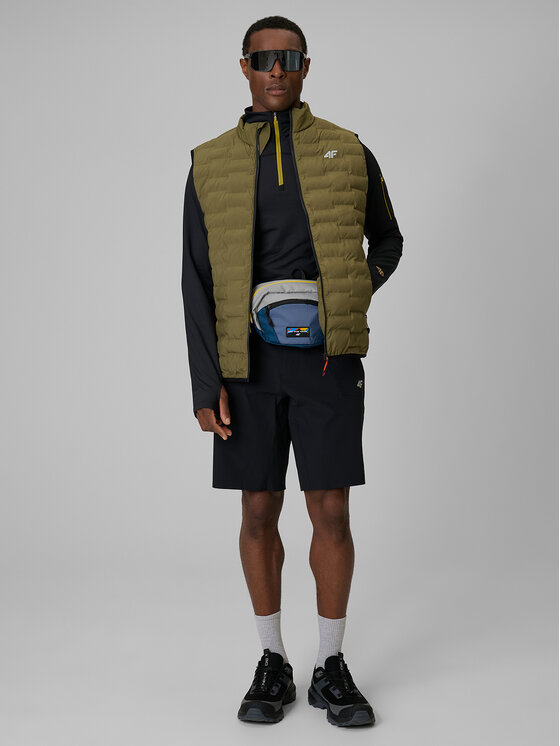 4F 4F Szorty sportowe TREKKING Czarny Regular Fit
