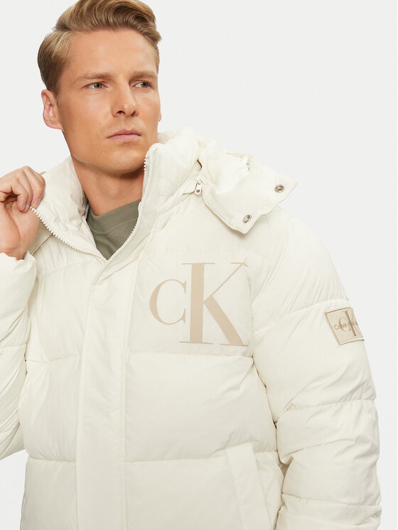 Calvin Klein Jeans Calvin Klein Jeans Зимно яке J30J326104 Екрю Regular Fit