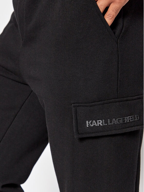 Pantaloni da tuta 705087 523910 Nero Regular Fit