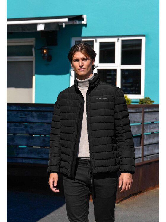Volcano Volcano Kurtka puchowa J-BENZ Czarny Regular Fit